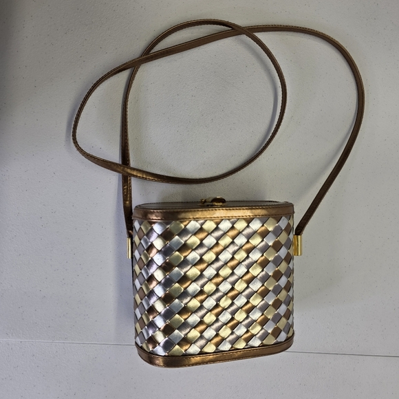 Vintage Benchmade leatherworks Inc. braided gold silver leather structured bag - Picture 6 of 12